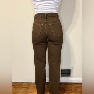 Abercrombie and Fitch Women's Brown Ultra High Rise 90s Straight Jean